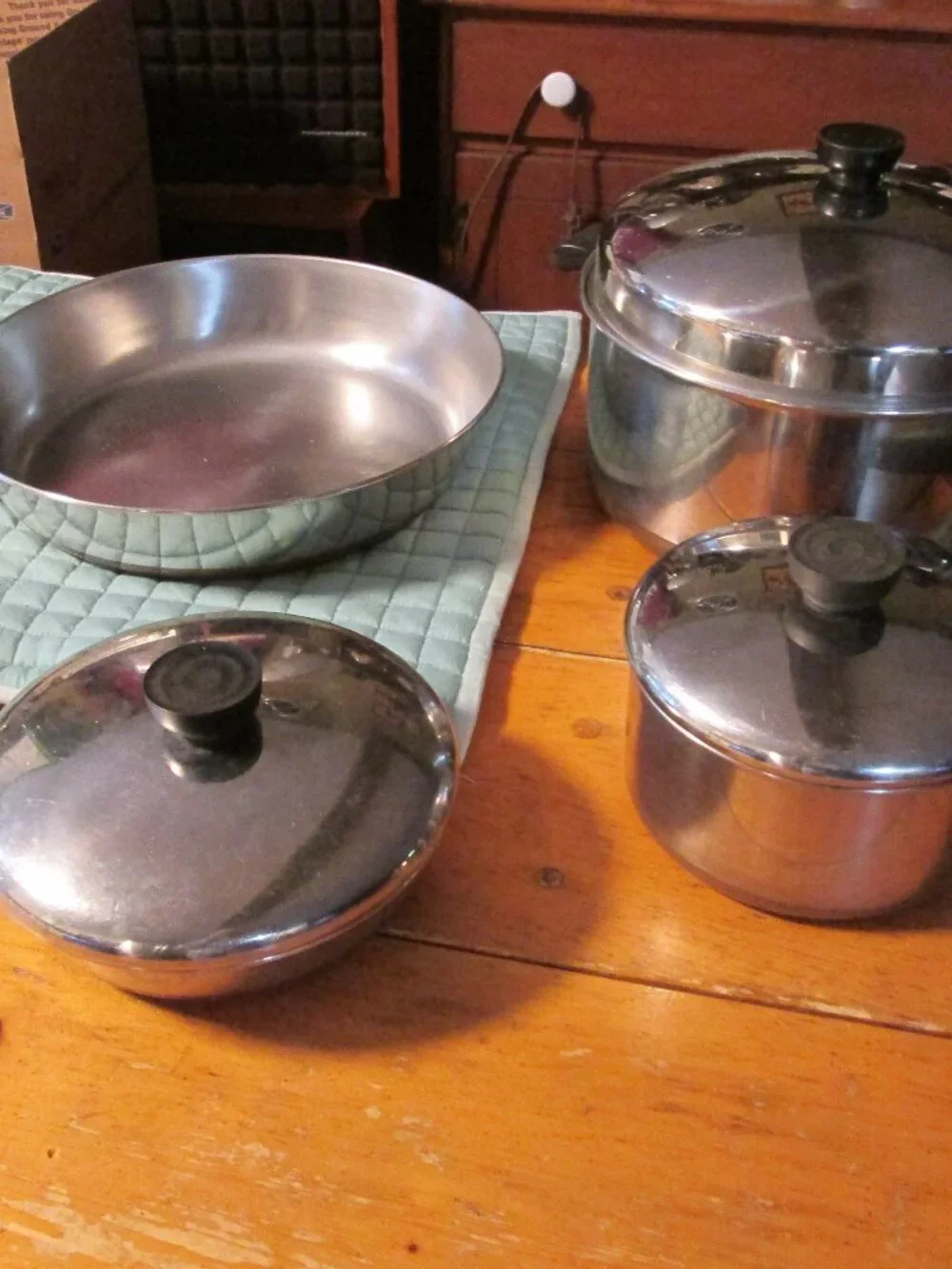 7 pc vtg 1801 Revereware frypan saucepan and lg dutch oven dome lid copper clad